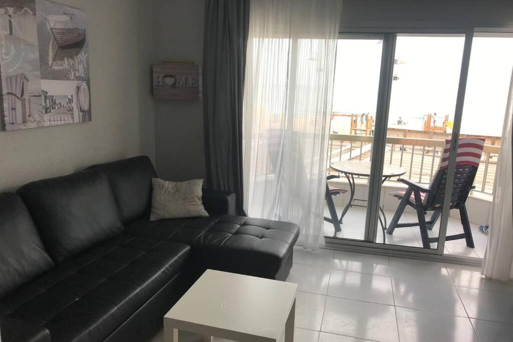Appartement The Pleasure Of Living In Front Of The Sea à Calafell Extérieur photo